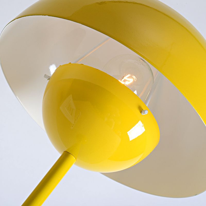 Lampes de table de nuit en métal dôme de style moderne 1 lampe de table légère