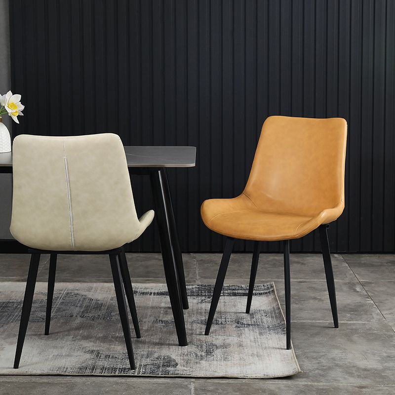 Accueil Chaise de salle à manger contemporaine avec accoudoirs et dossier solide en métal (Ensemble de 4)