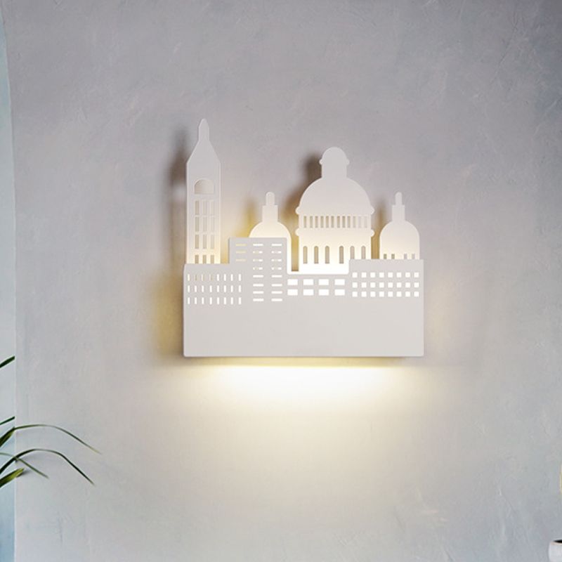 Niños 1 cabezal de pared con sombra de metal Castillo blanco Luz de aplique en luz cálida/blanca