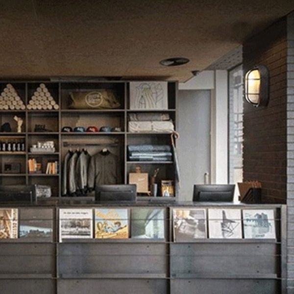 Einflammige ovale Deckenleuchte, industrielle Wandleuchte aus gefrostetem weißem Rippenglas, Deckenleuchte für den Außenbereich