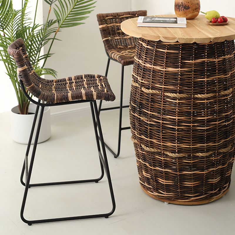 Industrial Low Back Indoor Armless Bar Stool with Metal Base