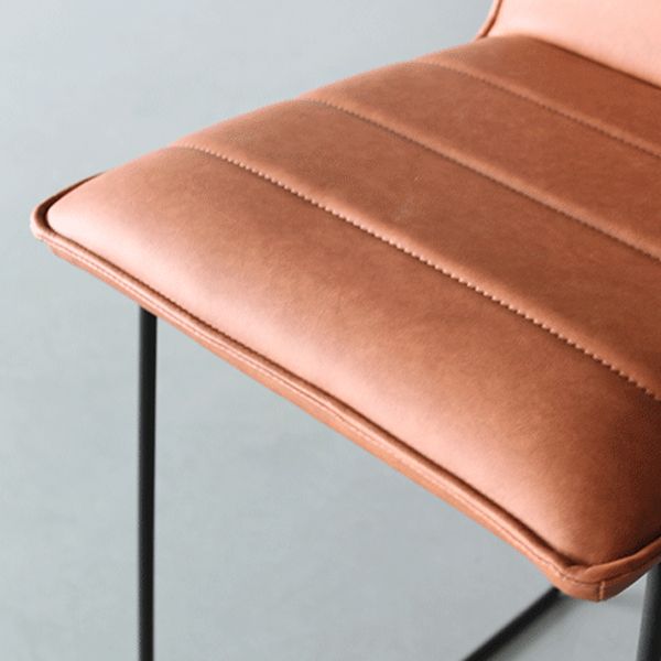 Modern Low Back Restaurant Stool Matte Finish Leather Barstool