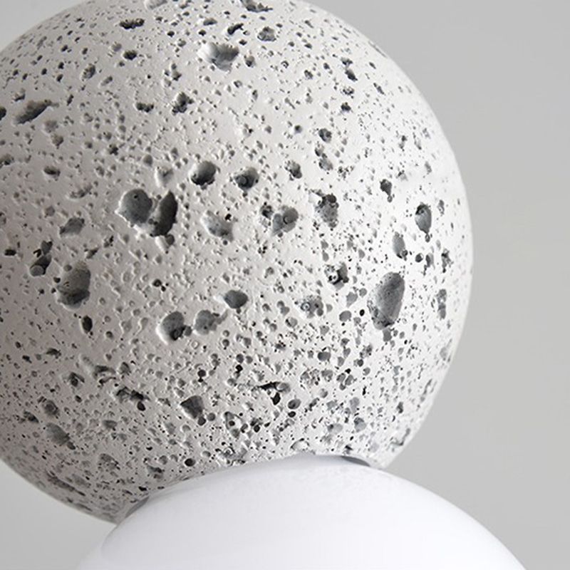 Neuheit einfacher Schneeball -Anhänger Zement 1 Leichtes Wohnzimmer Licht in Schwarz mit Milchglasschatten