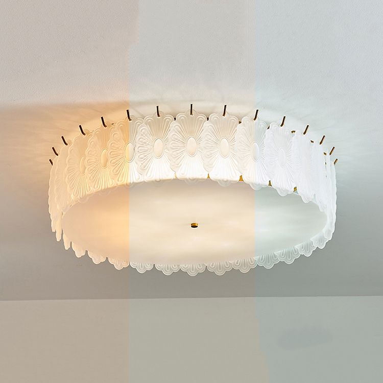 Round Close to Ceiling Lamp Modern-Style Glass Gold Ceiling Mounted Fixture