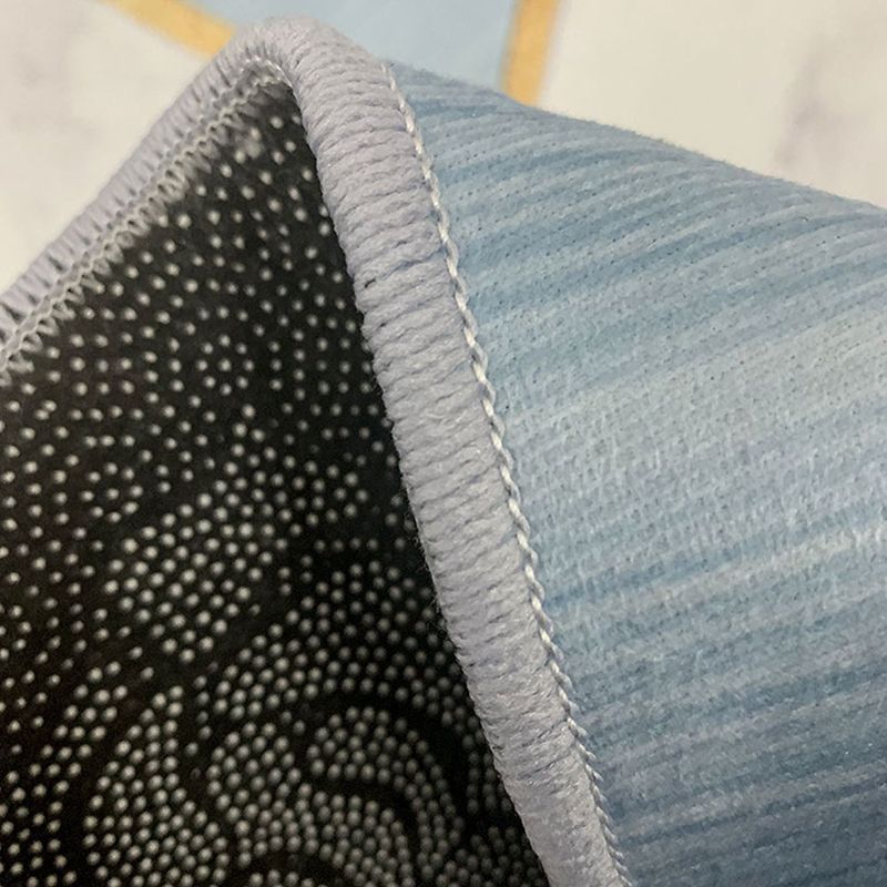 Modern Striped Carpet Polyester Grey Carpet Tear Resistant Carpet for Living Room