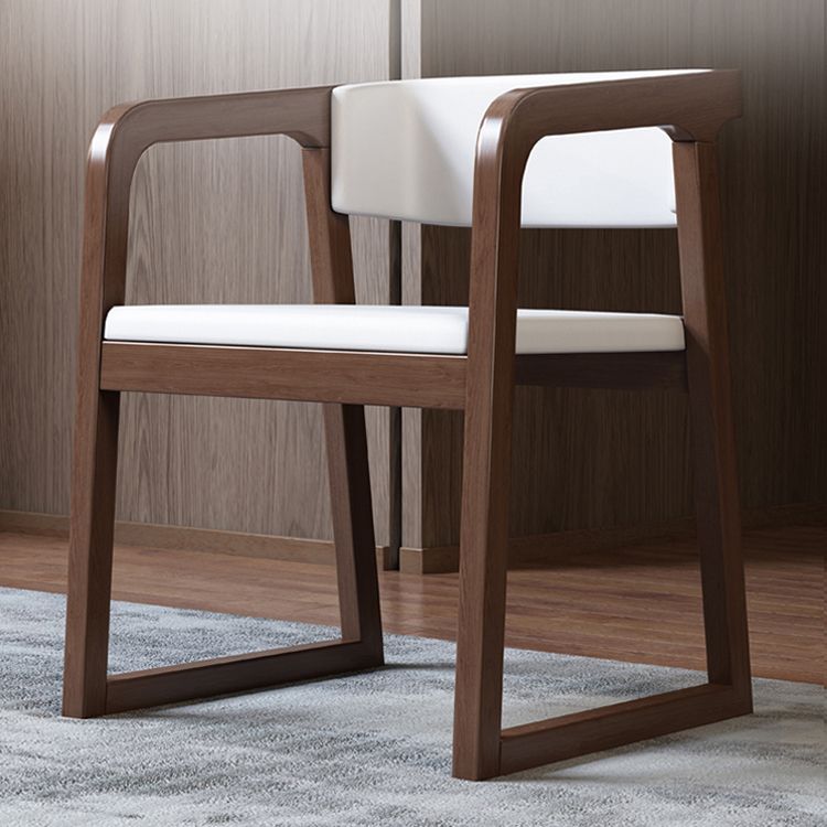 Chaise de salle à manger en bois de style scandinave, chaise de salle à manger à dossier ouvert avec bras