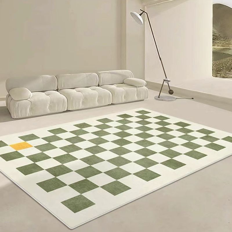 Green Chessboard Print Rug Polyester Simple Rug Washabe Rug for Living Room