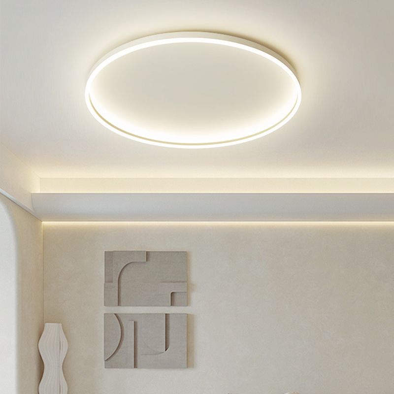 Round Shape Flush Mount Lighting Modern Flush Mount in White Finish