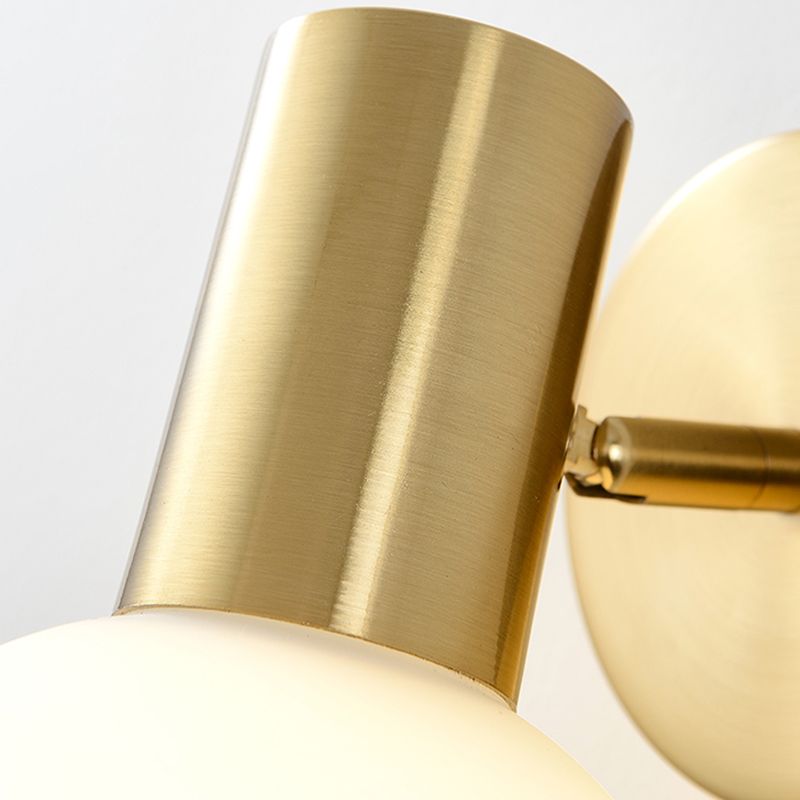 Modern Simple Iron Wall Light Ball Shape Rotatable Wall Lamp for Living Room