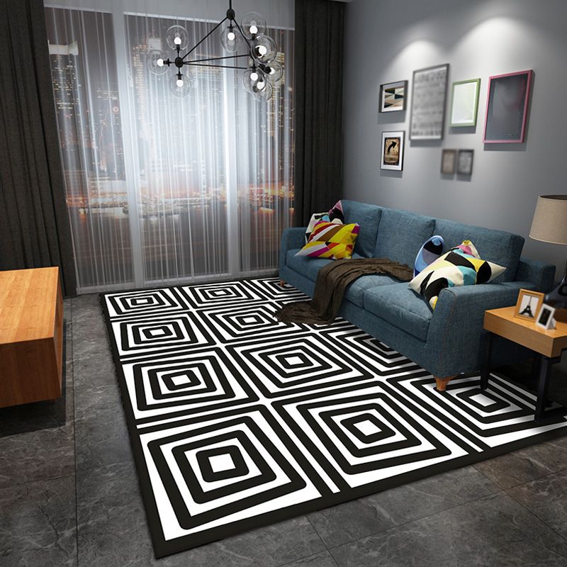 Stylish Black Modernist Rug Polyester Geometric and Stripe Pattern Rug Washable Pet Friendly Non-Slip Carpet for Living Room
