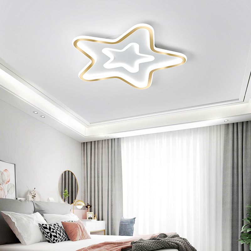 Lámpara LED de montaje empotrado con estrella acrílica, luz de techo sencilla con acabado dorado para habitación infantil