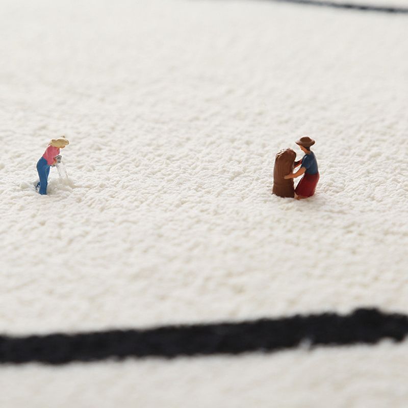 Fancy Modern Area Carpet Plaid Pattern Polyester Area Rug Stain Resistant Rug for Living Room