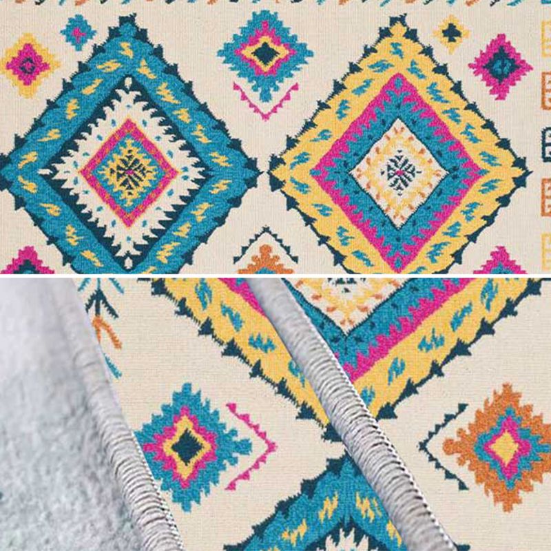 Bohemian Tribal Symboles Tapis Light Color Polyester Area Area Tapis Tapis de support sans glissement pour le salon