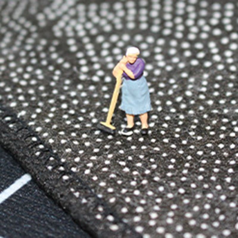 Trendy Gamepad Pattern Carpet Polyester Area Rug Stain Resistant Rug for Living Room