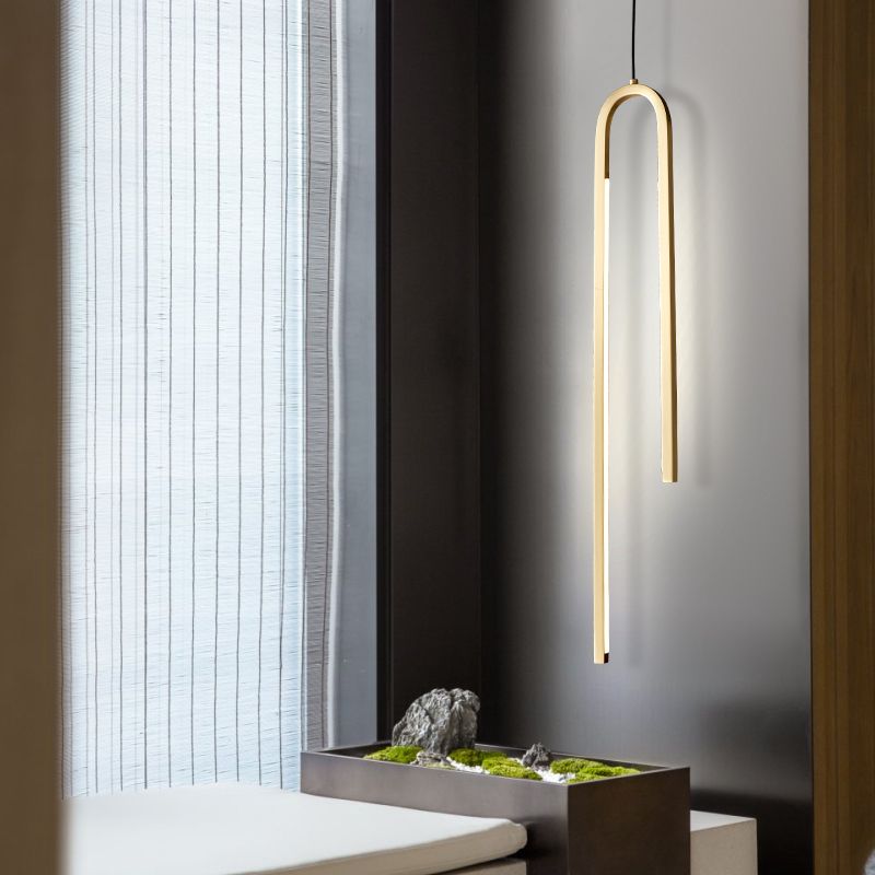 Luz de colgante LED lineal curvado de latón techo de metal Cuelga de colgantes para sala de estar