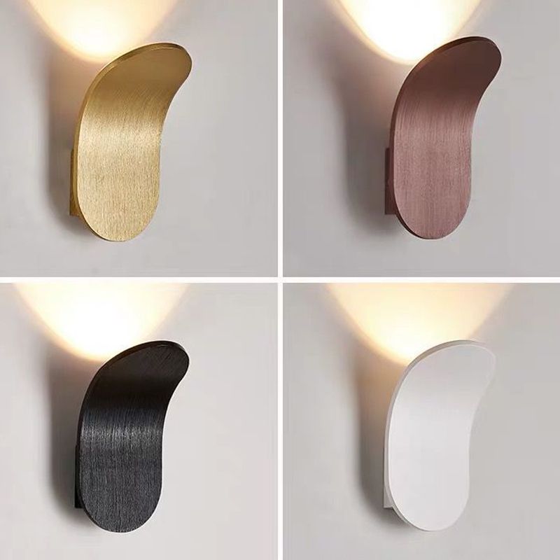 Modern Style Unique Shape Wall Sconce Metal 1 Light Sconce Light for Living Room