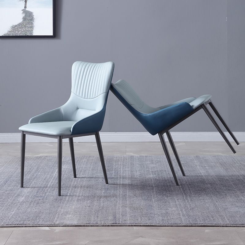 Silla de comedor de metal moderna, silla de comedor tapizada de tela de lino para uso en restaurantes