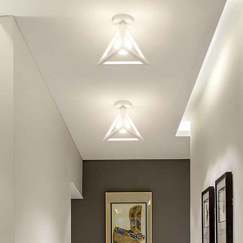 Metalen geometrische schaduw spoel plafondlicht industrieel 1 licht spoelbevestiging in het wit
