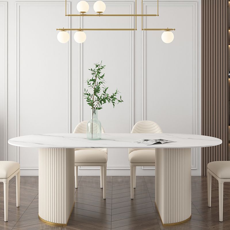 Table ovale de luxe traditionnelle en métal