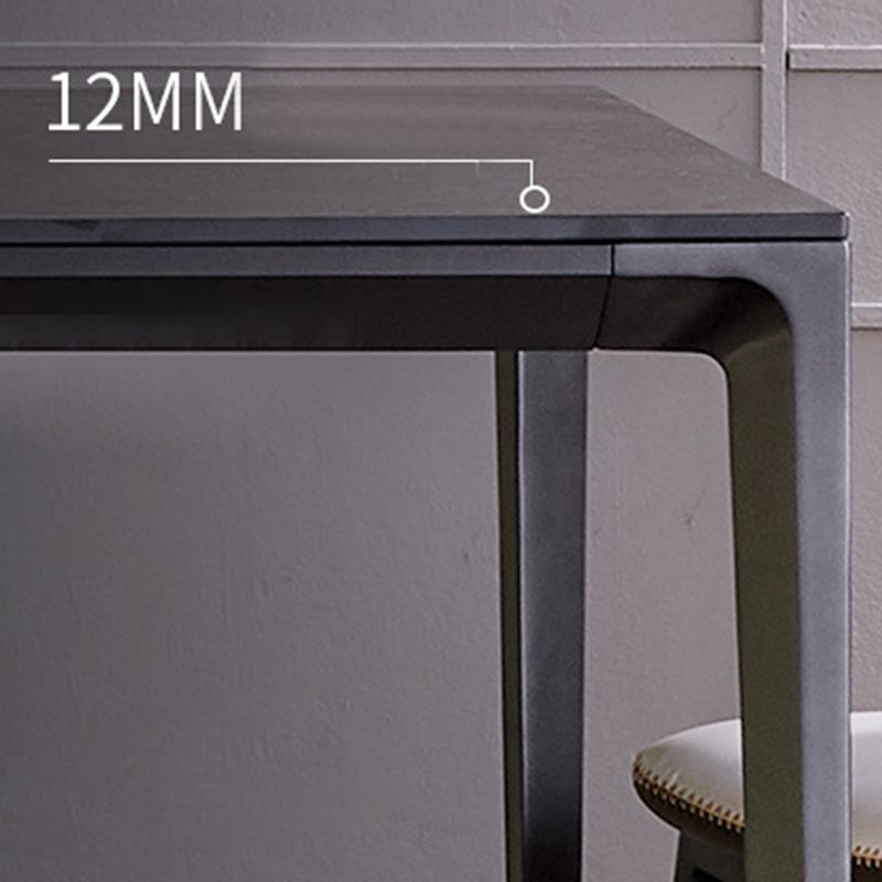 Simplicidad Mesa de comedor de piedra sinterizada Mesa rectangular con cuatro patas metálicas