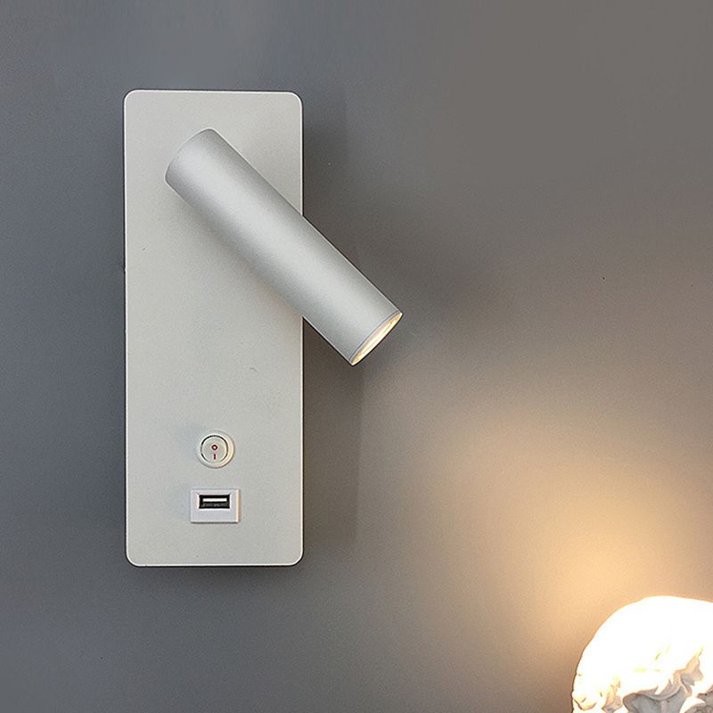 Moderna semplicità lettura da parete luce metallica da parete per un letto