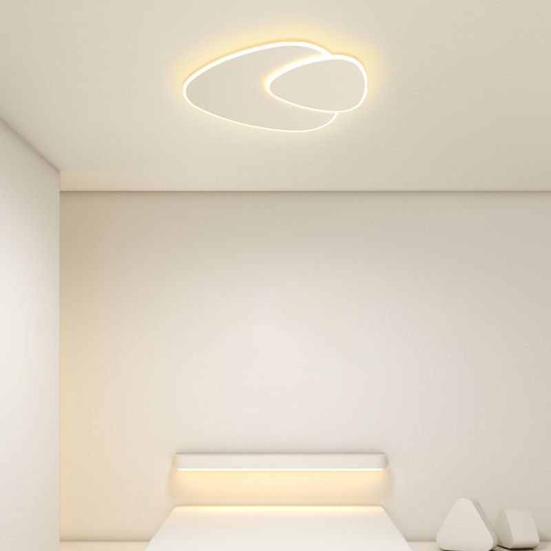 Plafonnier LED oblong blanc en fer forgé de simplicité moderne avec abat-jour en acrylique