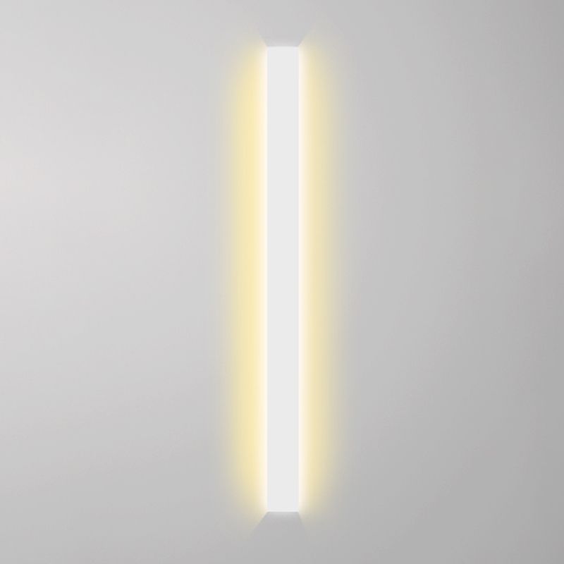 Linear Shape Metal Wall Light Modern Style Single Light Wall Mount Lamp
