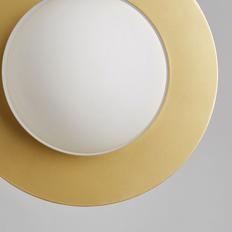 Lámpara colgante de vidrio blanco globe posmoderno 1 cabeza colgante de techo con anillo de oro