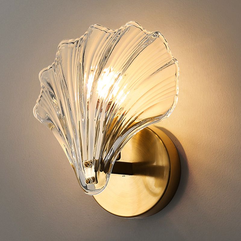 Shell Shape Glass Vanity Lamp Modern Style 1 Light Vanity Light Fixture in Gold