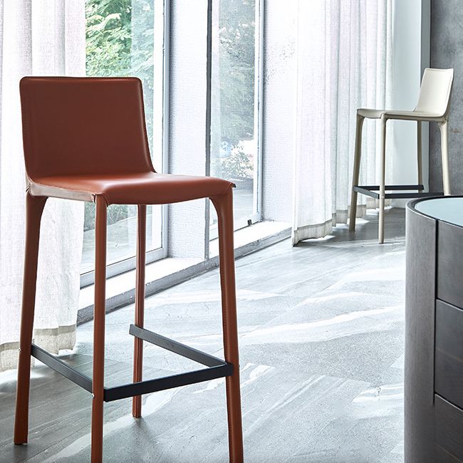 Contemporary Bar and Counter Stool Low Back Stool with 4 Legs