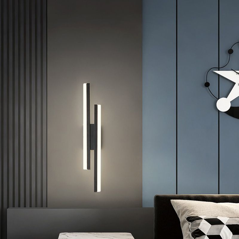 Minimalist LED Wall Lamp Black Metal Sconce Lighting for Bedroom