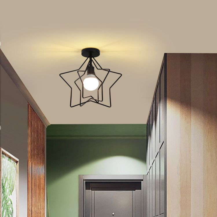 Éclairage de plafond noir noire