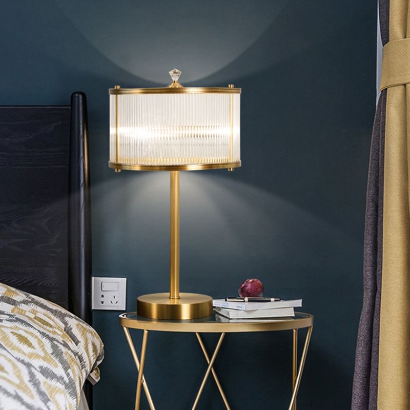Simplicity Drum Shade Nomma Lampada 1 Bulb Clear Clear Glass Bash Lighting in ottone per letto