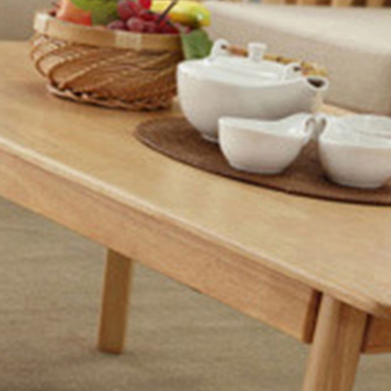 Rubberwood Single Coffee Table with Rectangular Top and 4 Legs Cocktail Table