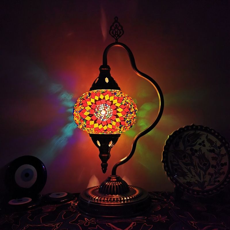 Stained Art Glass Globe Table Lamp Art Deco 1 Head Restaurant Night Light with Curvy Arm in White/Red/Yellow