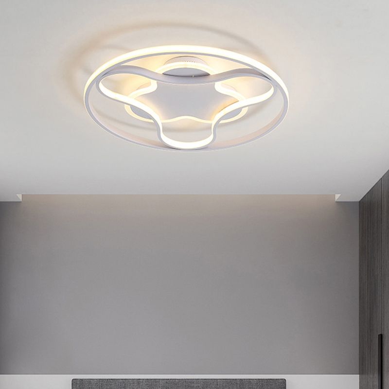 Fidget Spinner Shaped Flush Mount Minimalist Iron White 18"/21.5" Wide LED Ceiling Lighting in Warm/White Light