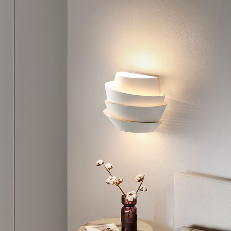 Contemporary 2-Light White Wall Mounted Sconce Metal Unique Wall Light
