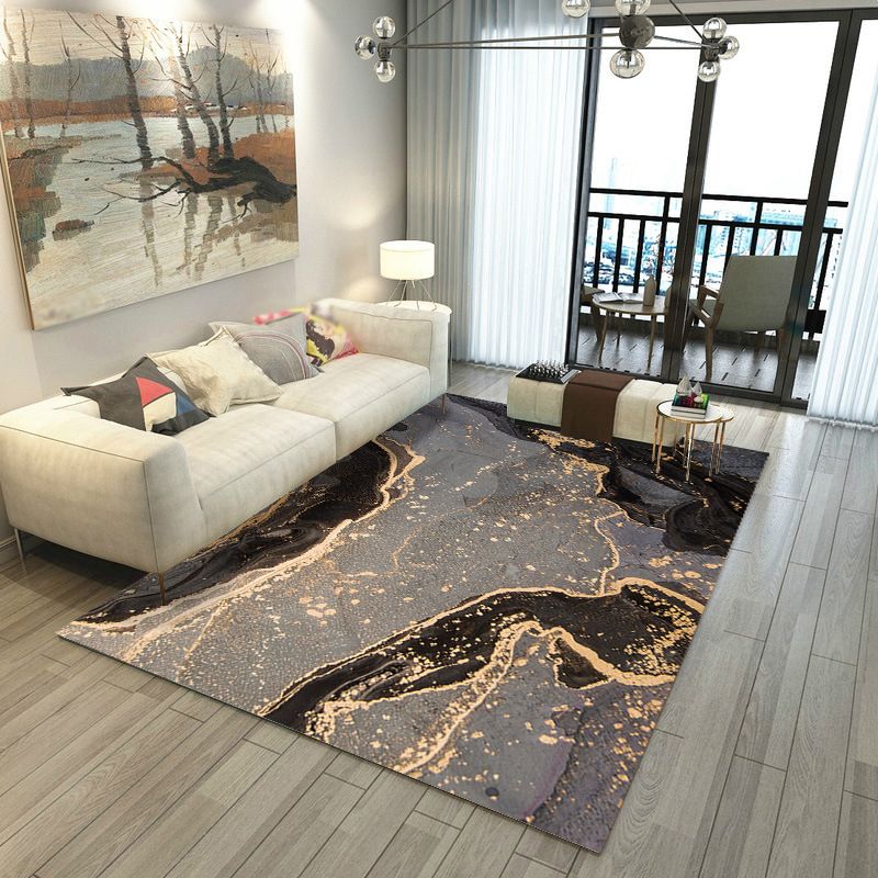 Black Modern Rug Polyester Polyester Feather Rug Stain Resistant Rug for Living Room