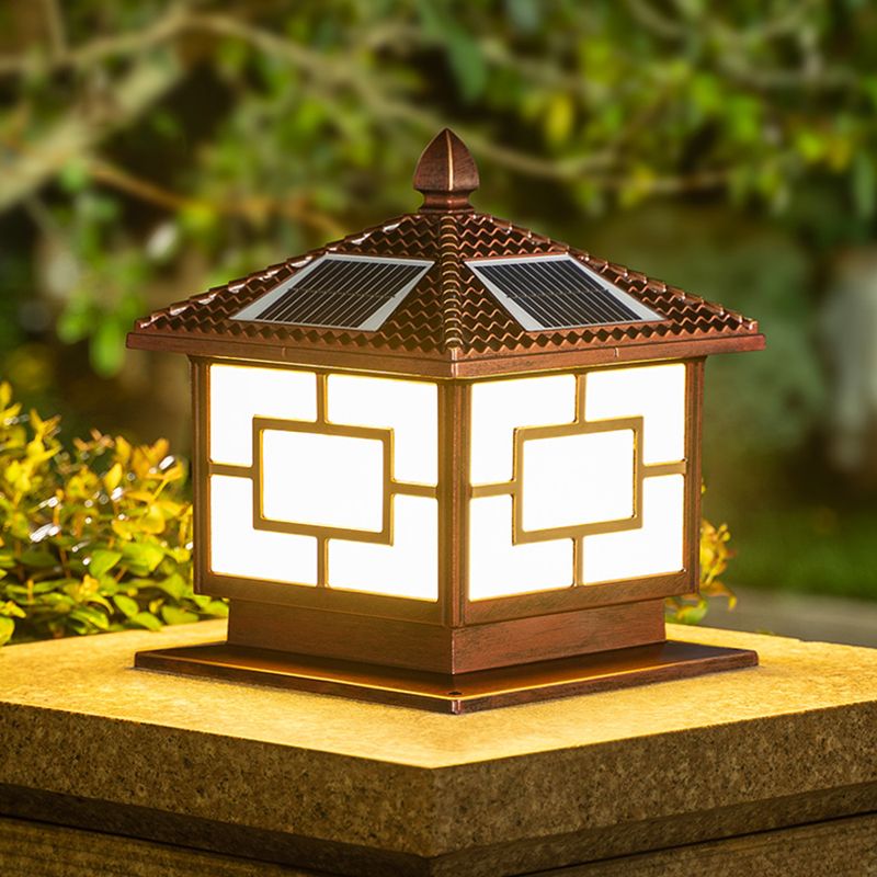 Creative LED Solar Lighting Fixture with Acrylic Shade for Garden