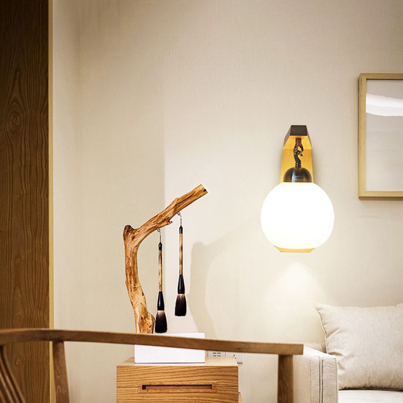 Lámpara de pared de estilo de estilo moderno accesorio de vidrio blanco de 1 bombilla Luz de montaje de pared de dormitorio