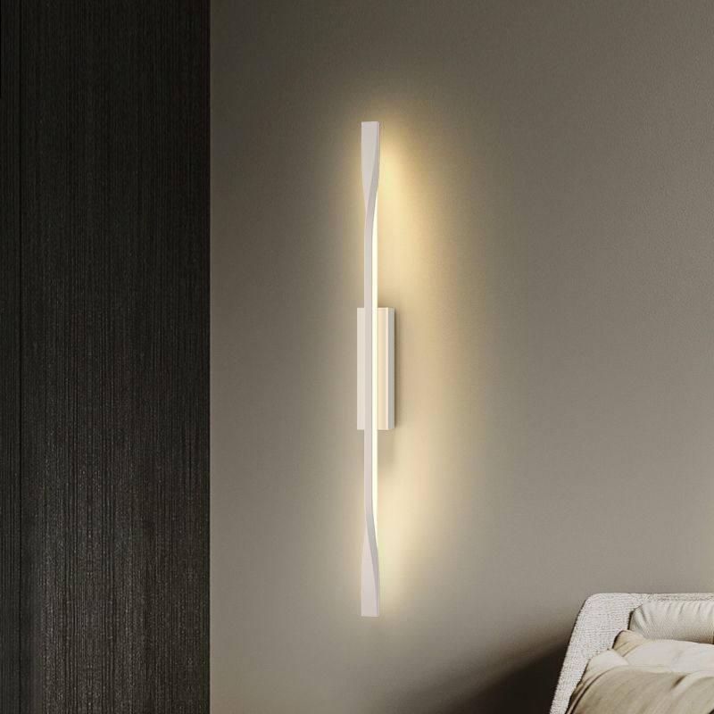 Contemporary Metal Wall Light Straight LED Wall Sconce for Living Room