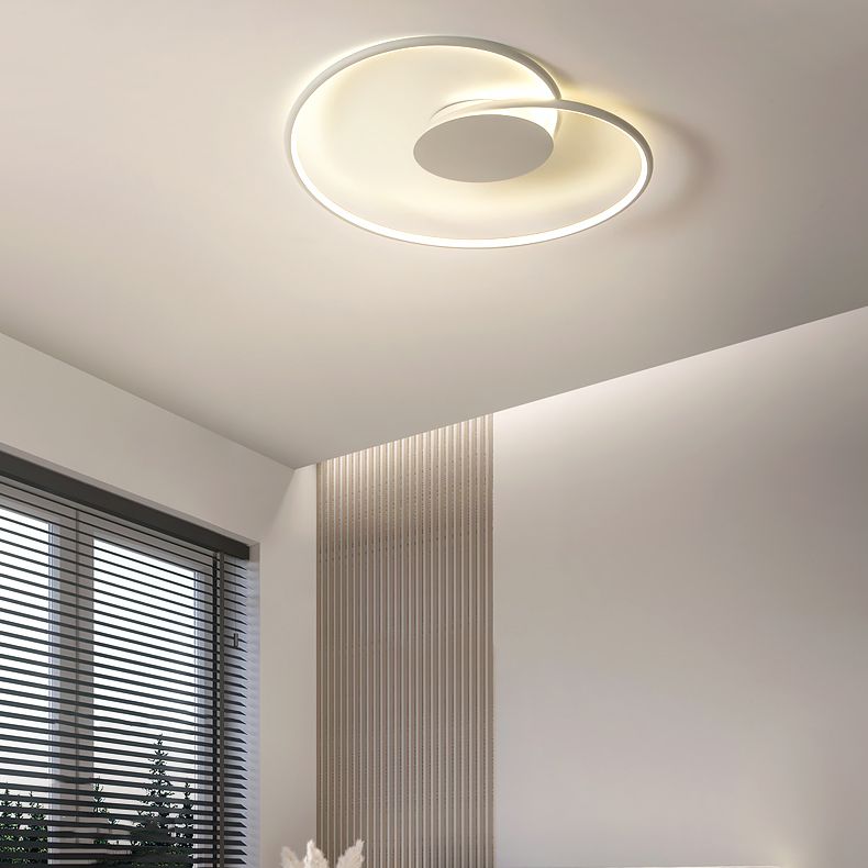 Modern Artistic LED Ceiling Light Aluminium Linear Flush Mount with Silicone Shade