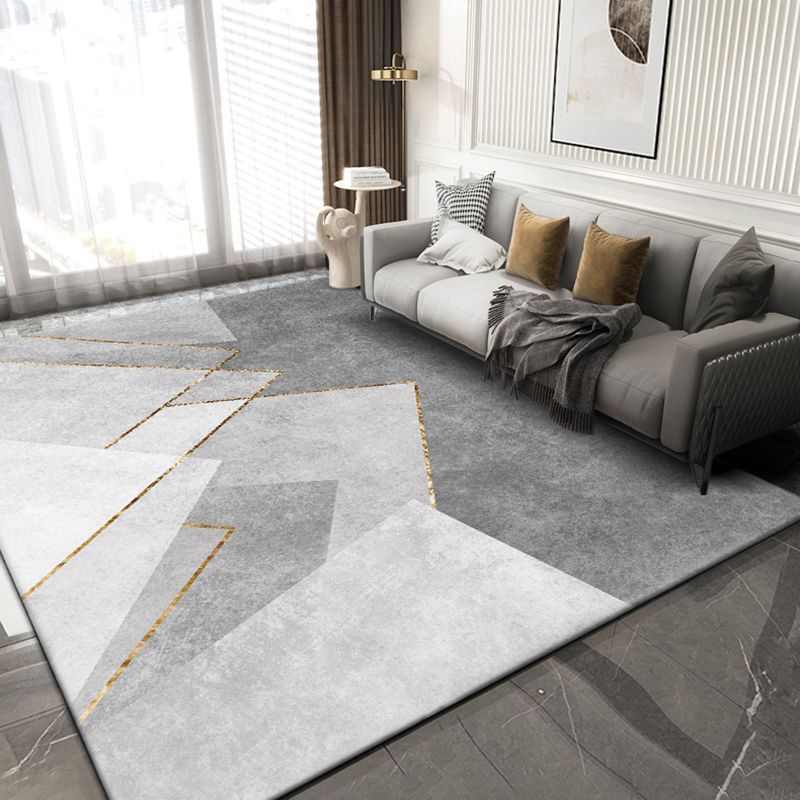 Gray Tone Funky Area Carpet Polyester Triangle Splicing Rug Stain Resistant Carpet for Living Room