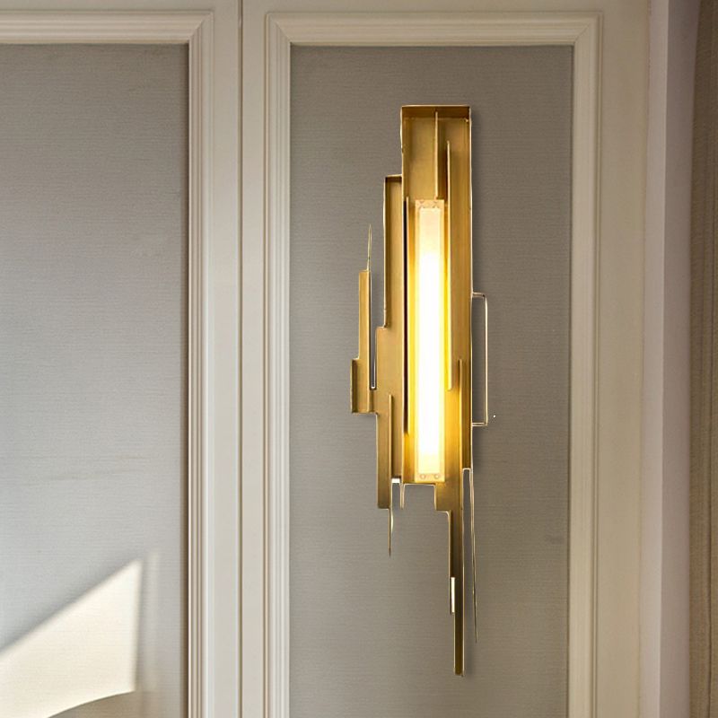 1 Bulb Irregular Shape Sconce Lamp Tradition Metal Wall Lighting Fixture in Brass/Gold with Tip toward Left/Right