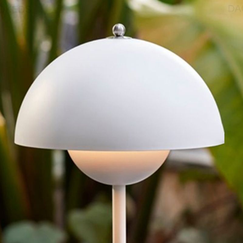 Modern Colorful Desk Lamp Household Table Lighting Fixture for Sitting Room