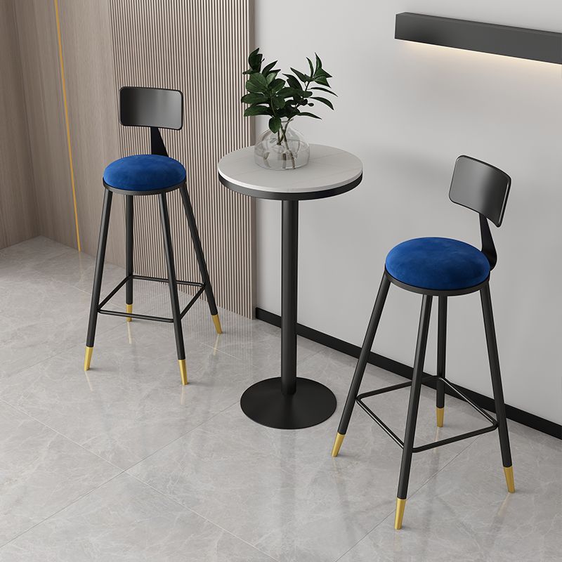 Nordic Iron Low Rücken Barstool einfacher Innenhocker mit runden Polster