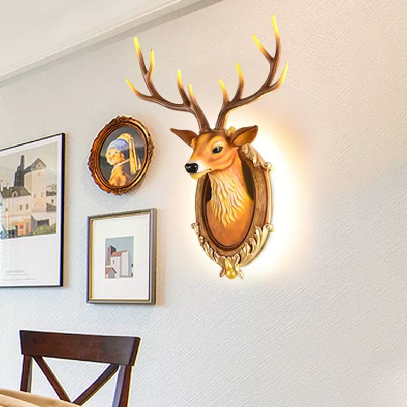 Cabeza de ciervo de resina Disconce Light Country 16 "/18.5" W LED LIMPLACIÓN DE LA Cala de estar Mural en negro/blanco/madera