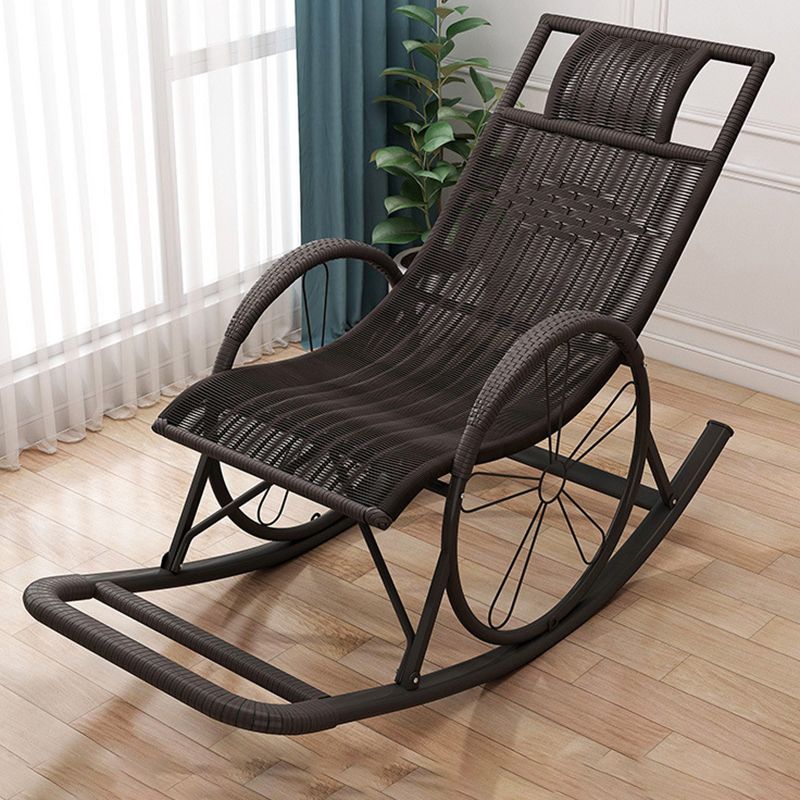 Modern Spindle Rocking Chair Metal Frame Wheel Handrail Woven Rope Rocker Chair for Home