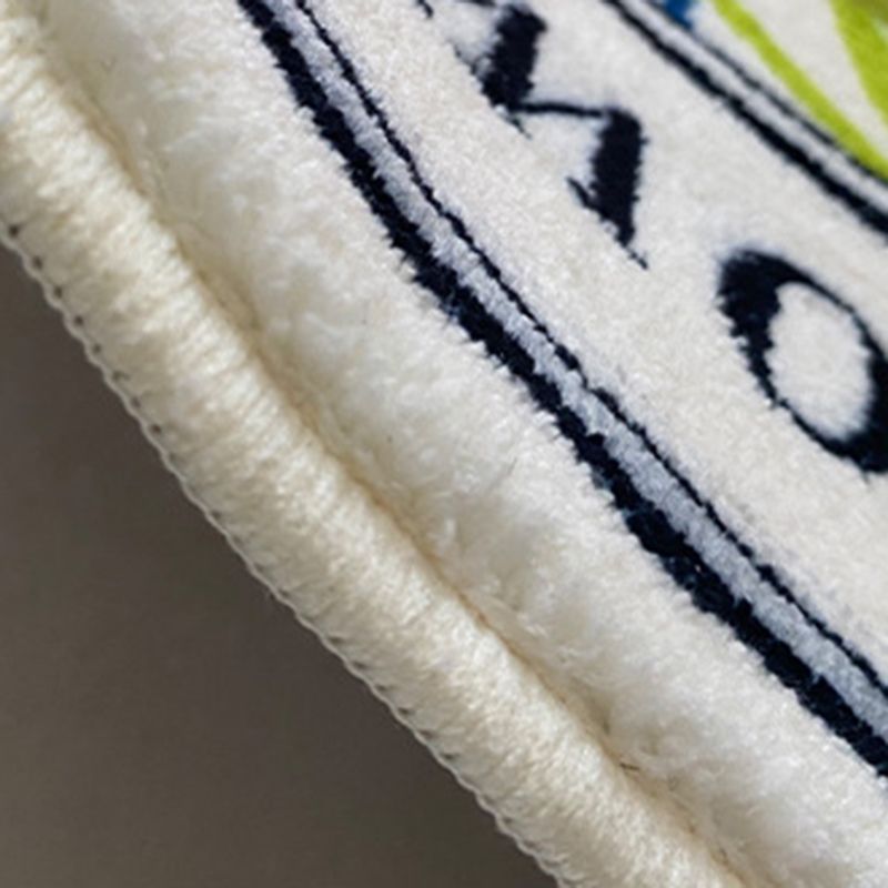 Light Gray Graphic Rug Polyester Vintage Rug Washable Rug for Living Room