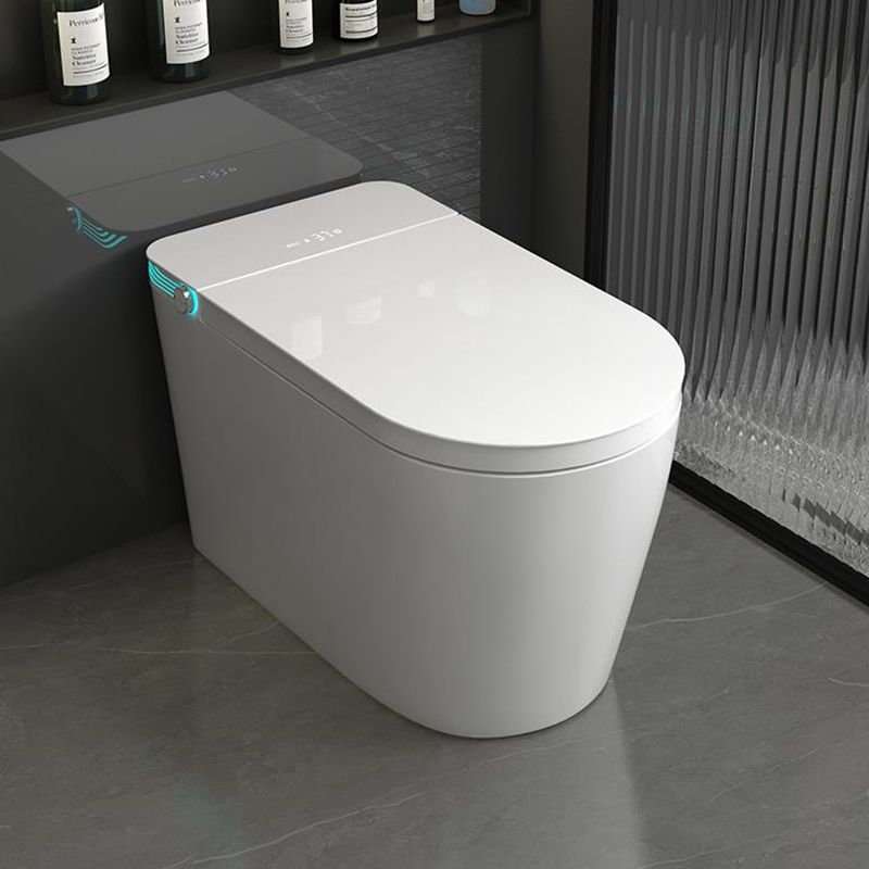 One Piece Toilet Modern Toilet Porcelain Floor Mounted Siphon Jet Flush Toilet